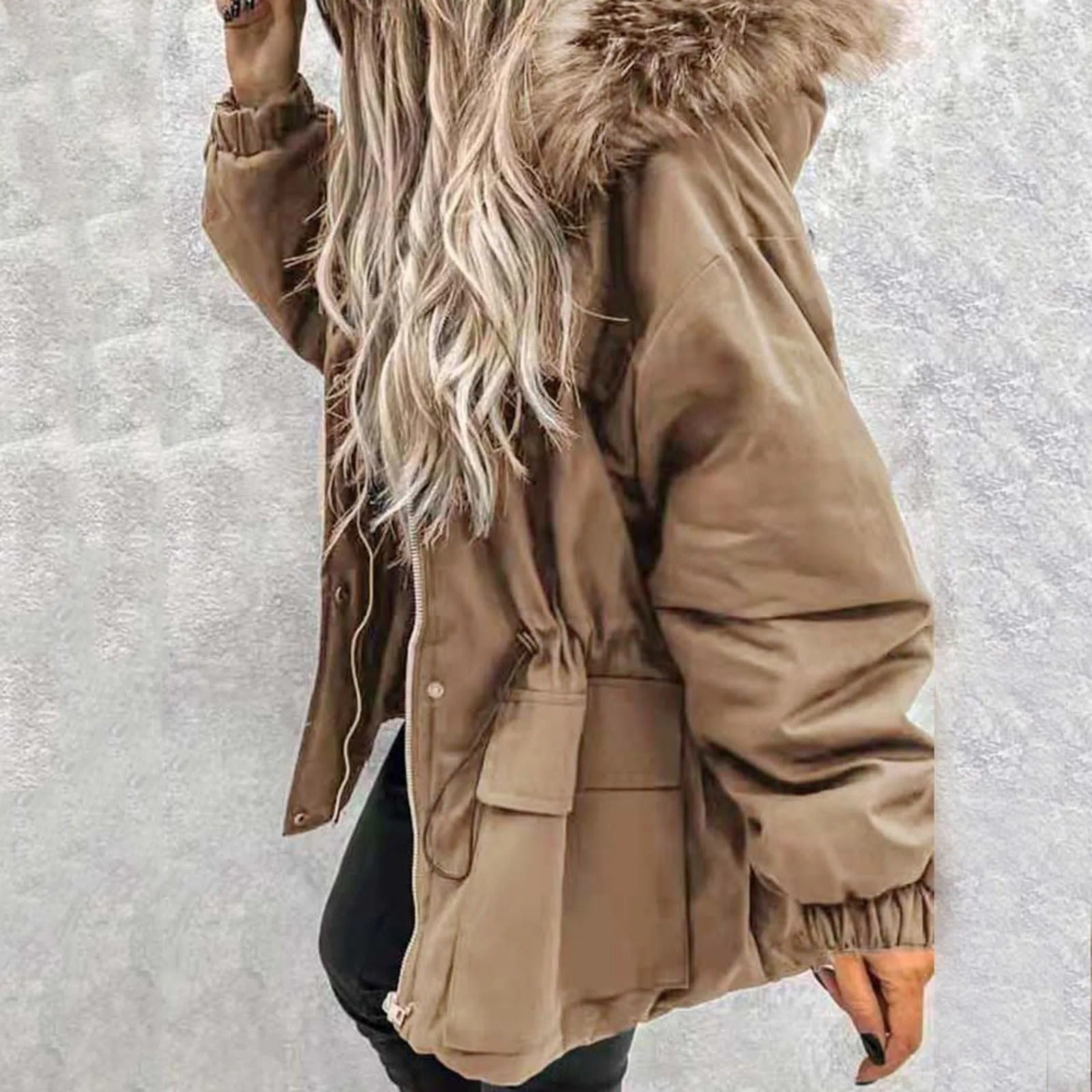 R&B | Bontgefütterte Winterjacke