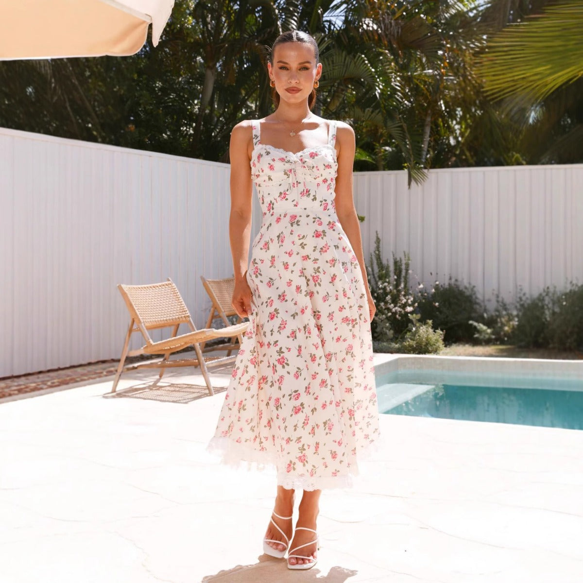 R&B | Spitzenkleid