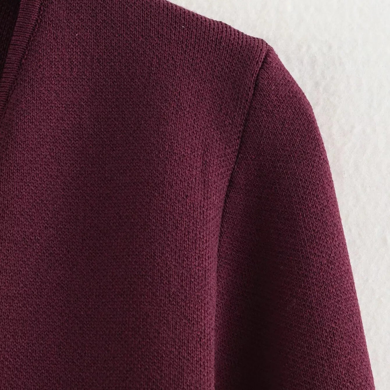 R&B | Einfacher, figurschmeichelnder Strickcardigan für Frauen