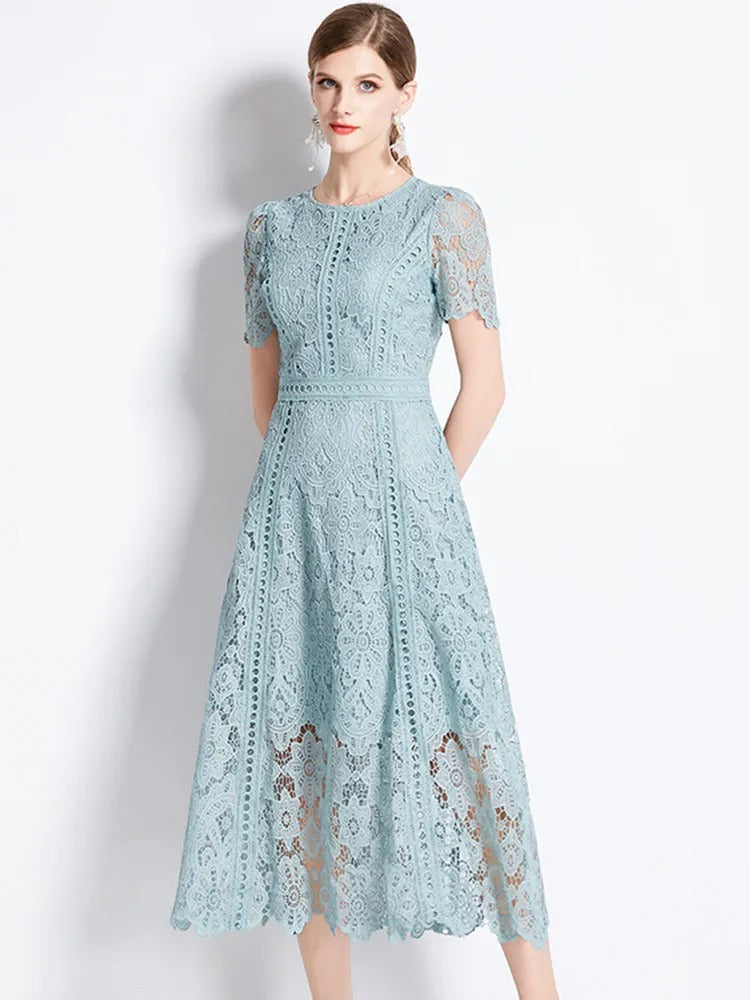 R&B | Elegantes Spitzenkleid Midi-Länge