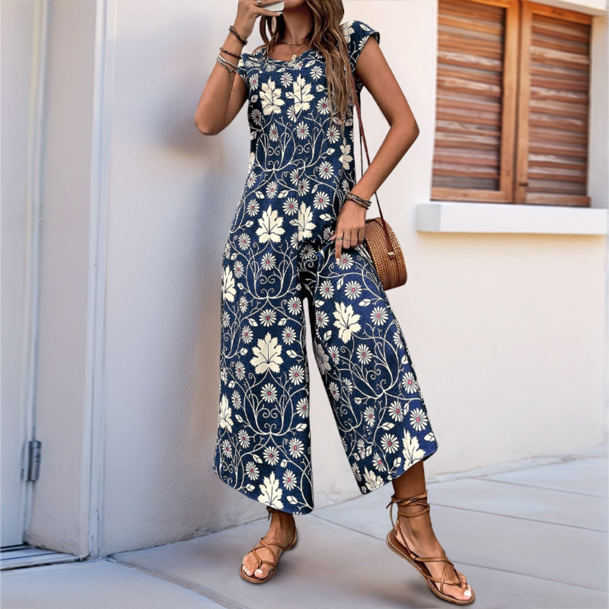 R&B | Lockerer Jumpsuit mit Blumendruck