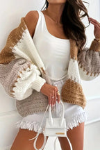 R&B | Lässiger Strickcardigan mit kontrastierenden Nahtdetails