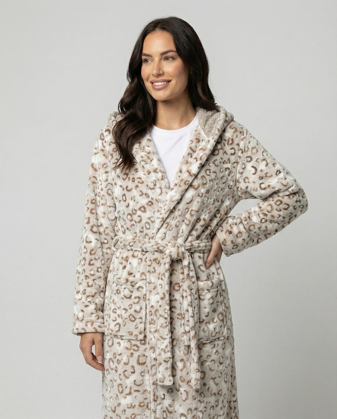 R&B | Robe mit Leopardmuster und Elegant Merkmalen