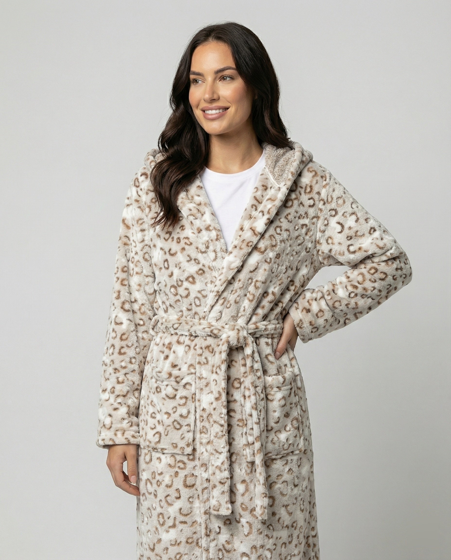 R&B | Robe mit Leopardmuster und Elegant Merkmalen