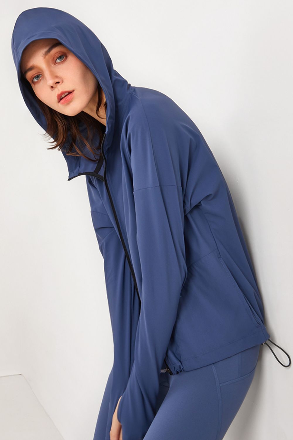 R&B | Daumenloch-Ärmel Kapuzen Sportjacke