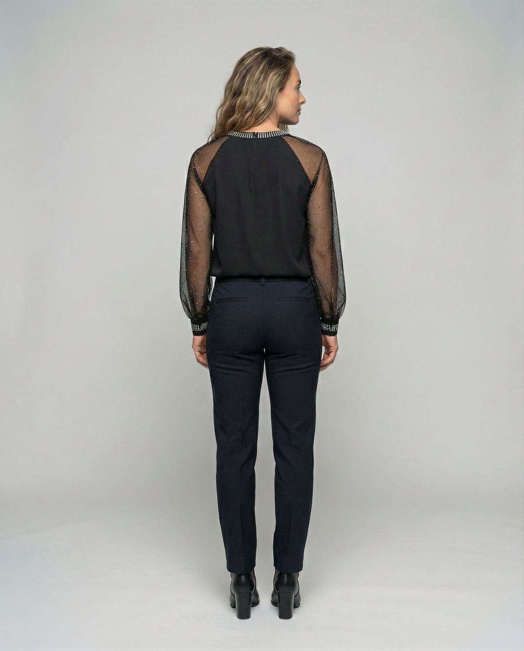 R&B Damen Mesh-Bluse mit Strassbesatz und transparenten Ärmeln