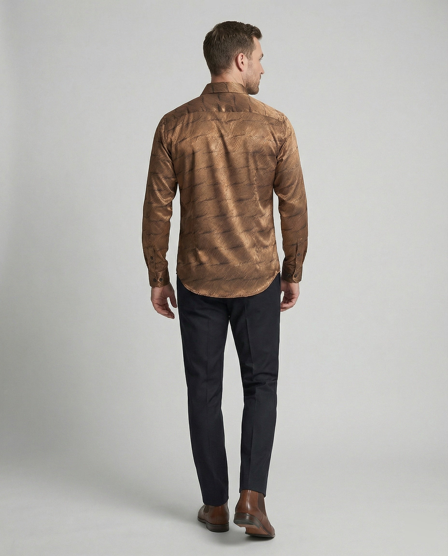 Herren Elegantes Langarmhemd mit modernem Wellenmuster und glänzender Oberfläche