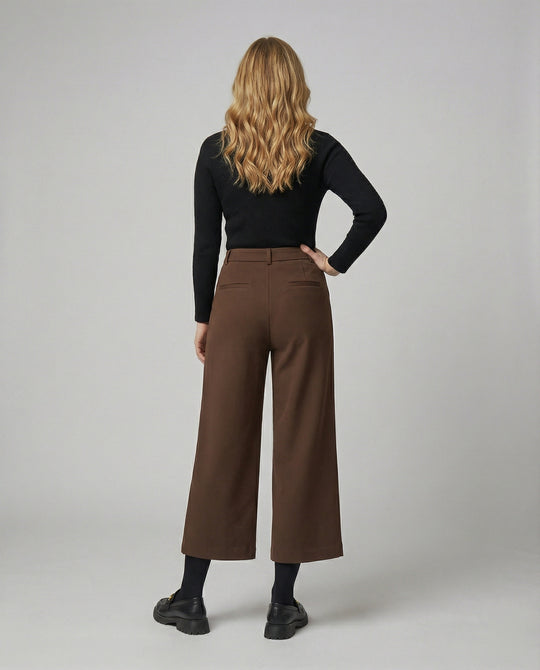 Damen Weite Stoffhose klassisch geschnitten
