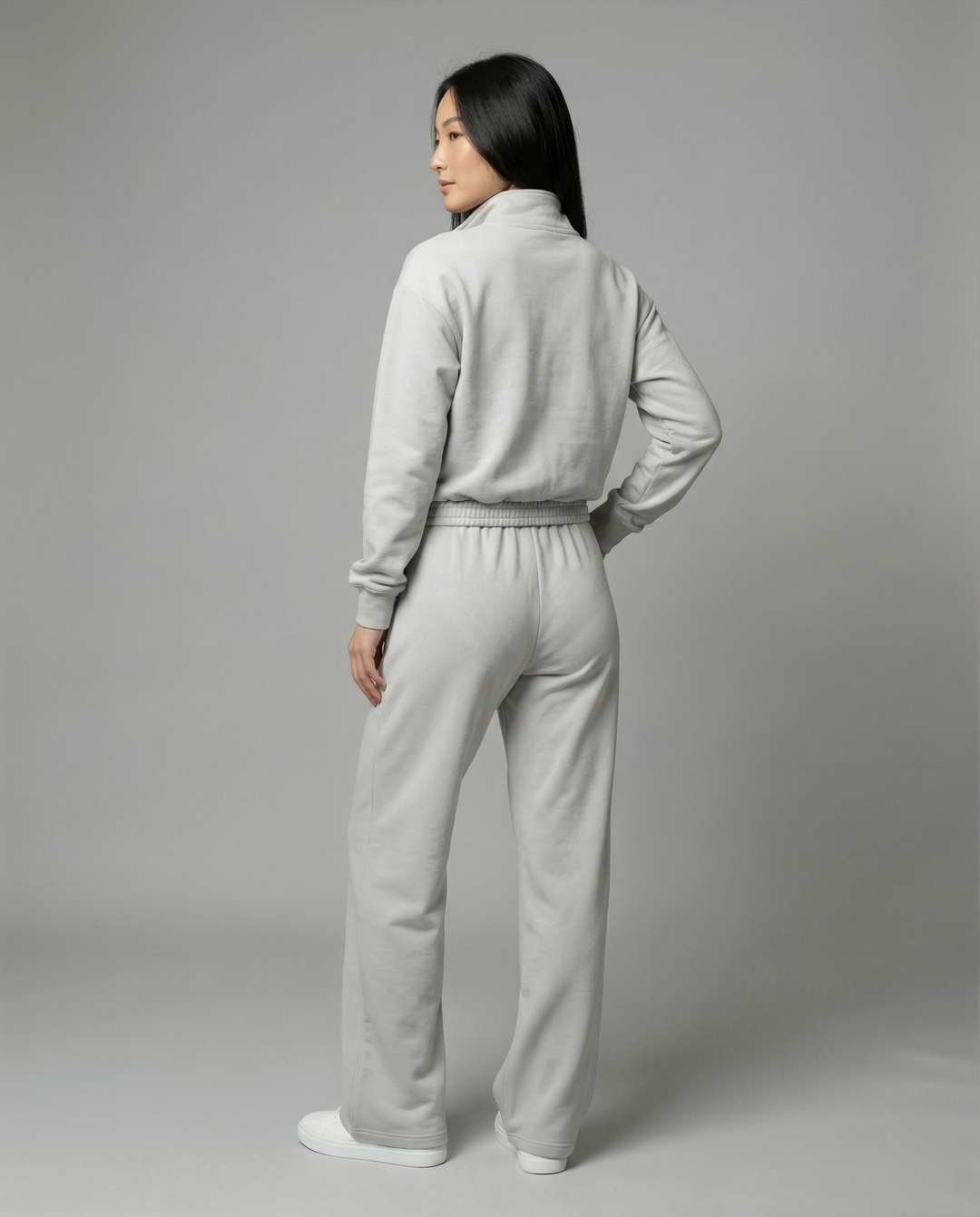Damen Sportlicher Freizeitanzug mit hohem Kragen und Bündchen R&B