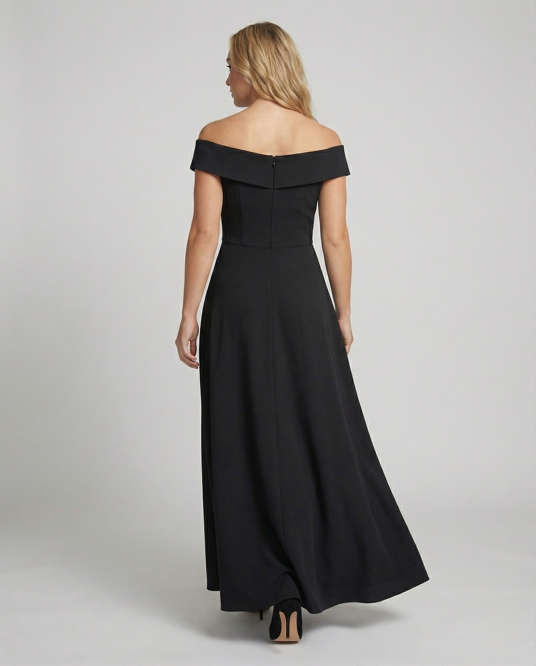 R&B | Elegantes Off-Shoulder Langes Catwalk Abendkleid