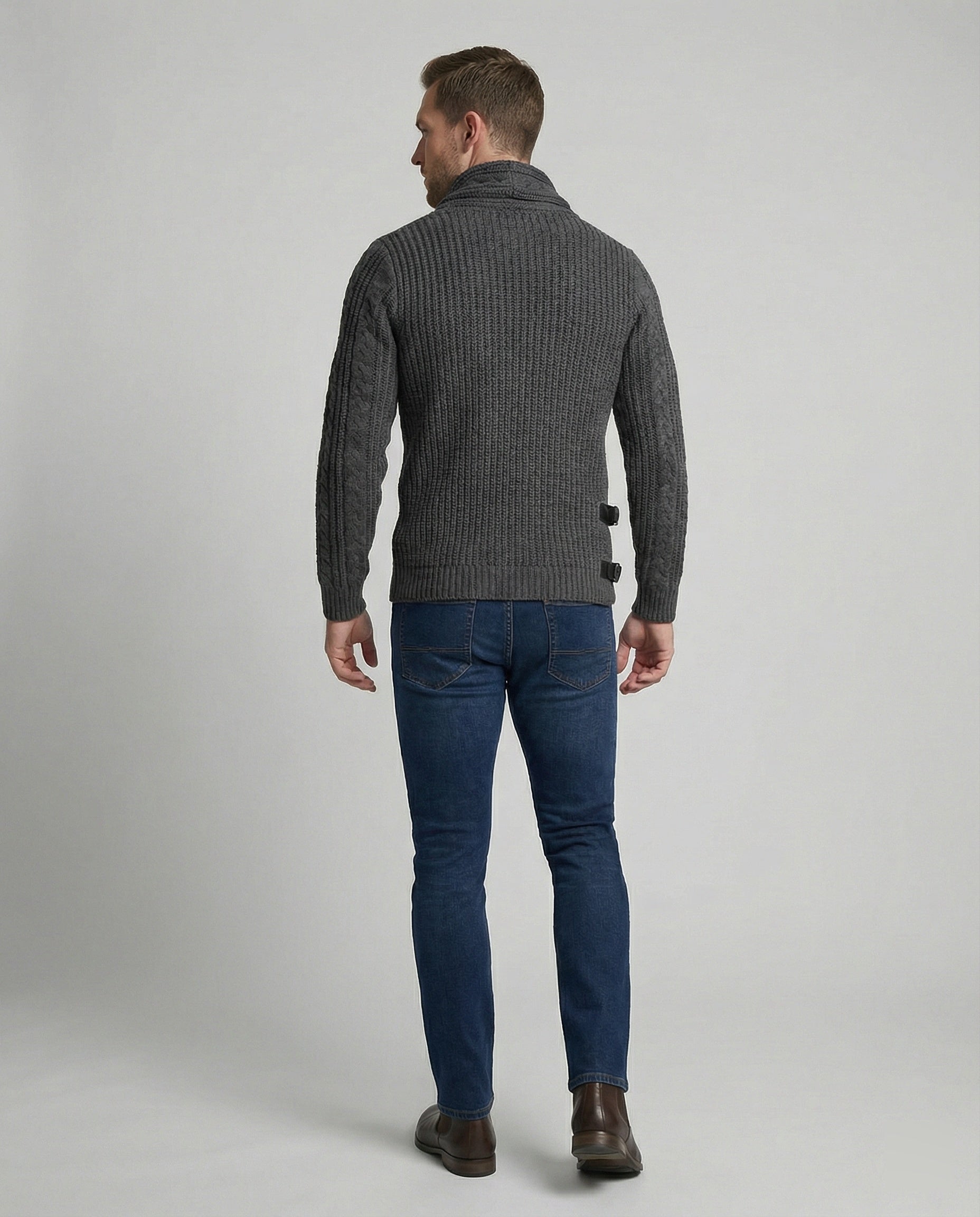 Stylischer Asymmetrischer Strickpullover Herren