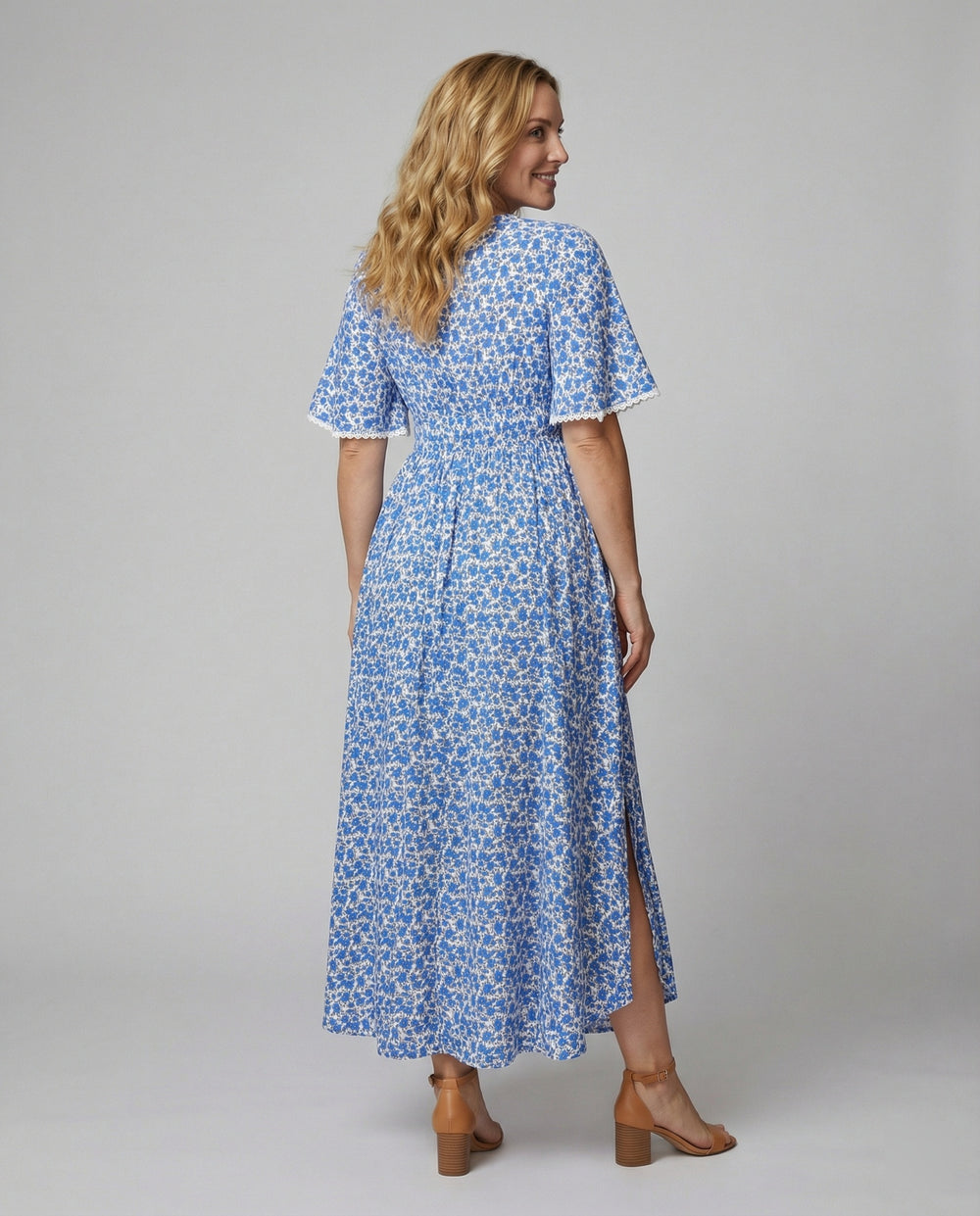 Damen Maxikleid mit floralen Akzenten