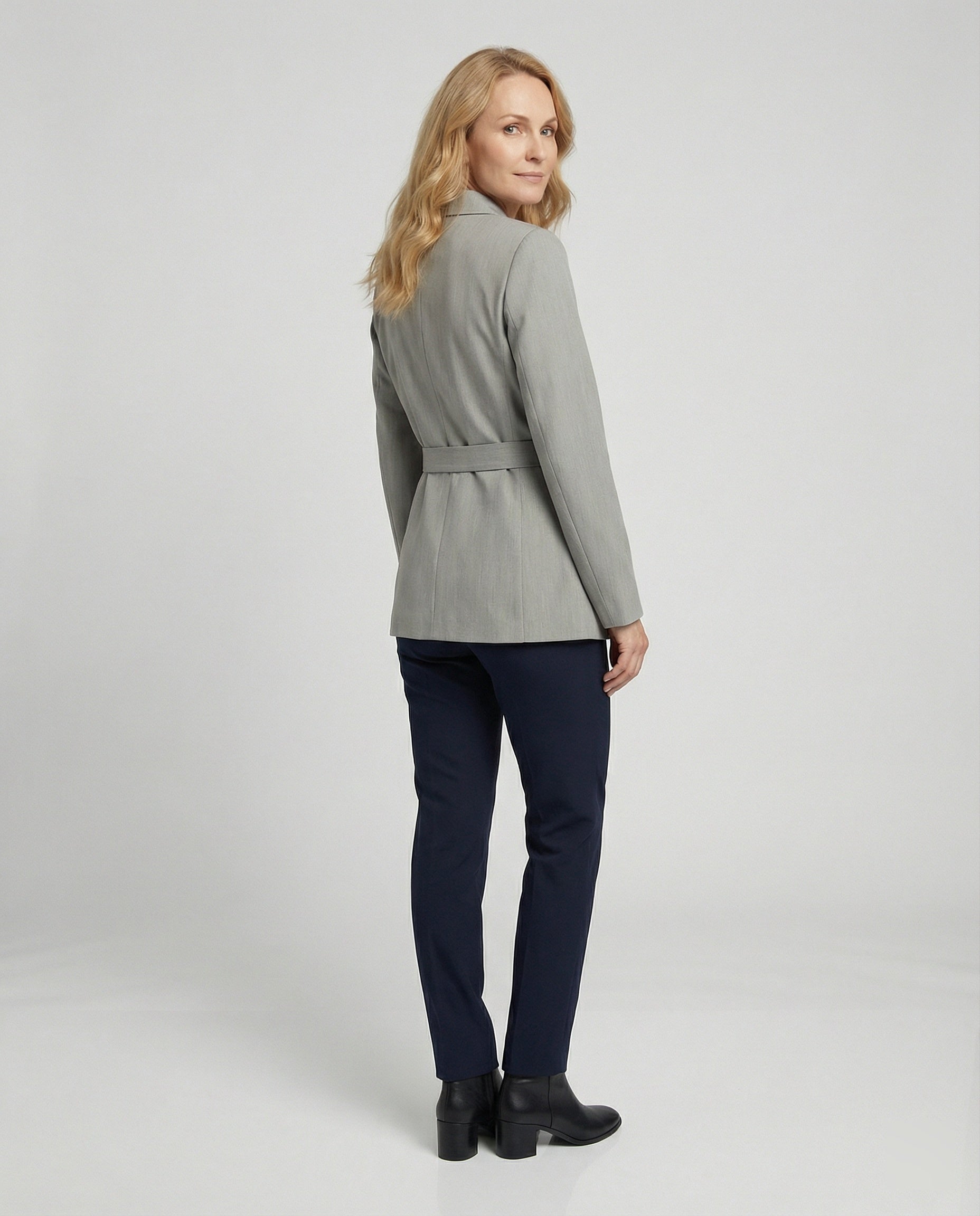 Taillierter Blazer Mit Bindegürtel Damen