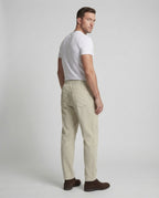 Herren weite Cordhose mit hoher Leibhöhe