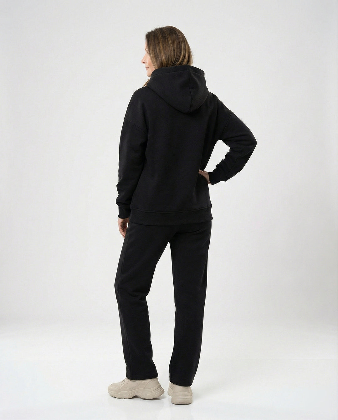 Damen Sweatanzug mit hohem Kragen