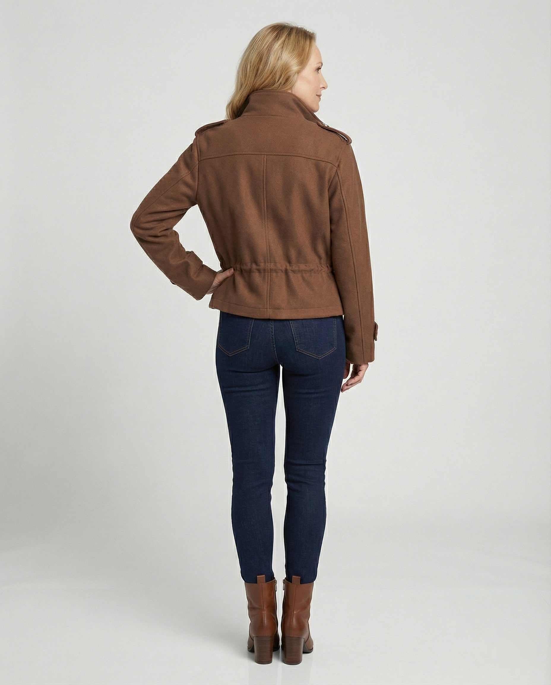 Damen Freizeitjacke mit Taillierung und Taschen