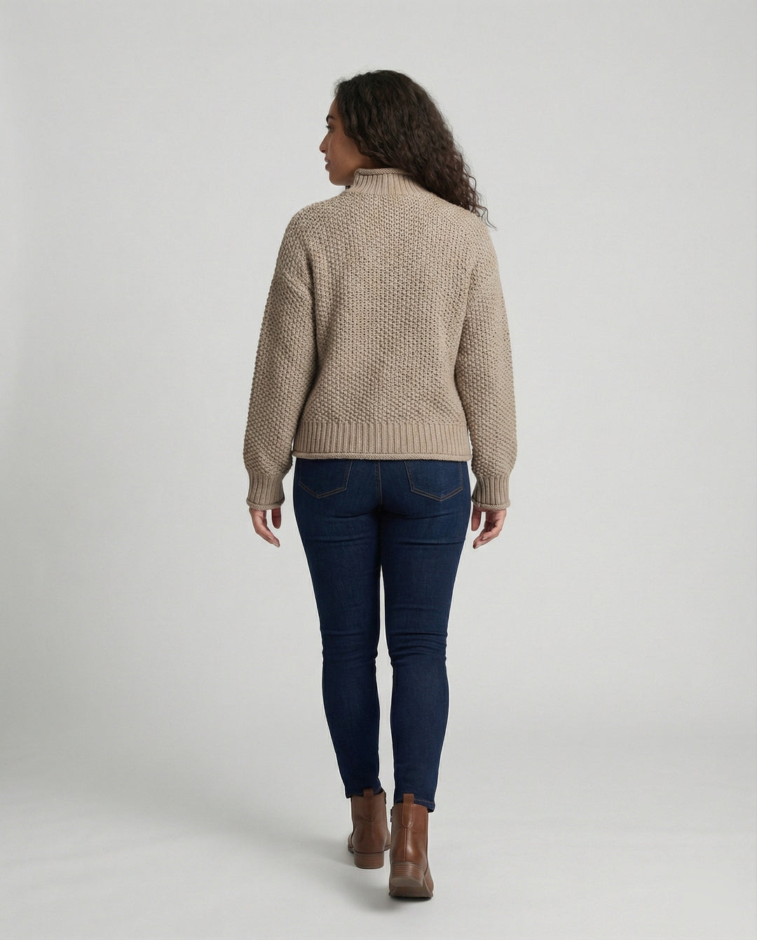 Damen kuscheliger Strickpullover mit hohem Kragen und weit geschnittenen Ärmeln R&B
