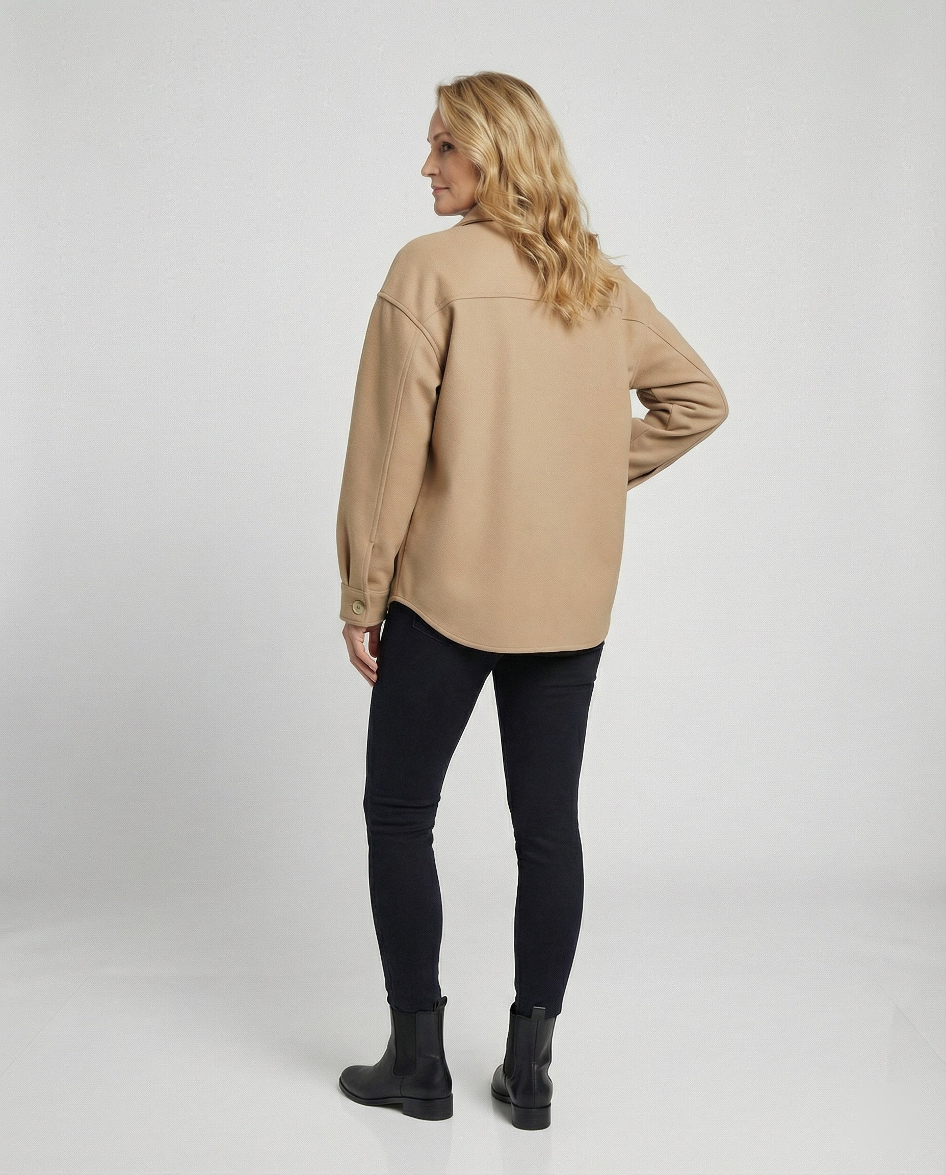 Damen Oversized-Bluse mit Knopfdetails
