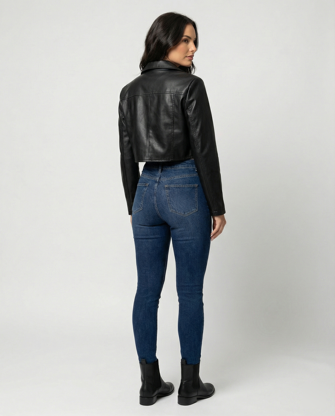 Leichte Steppjacke Damen mit Cropped Schnitt und Taschen
