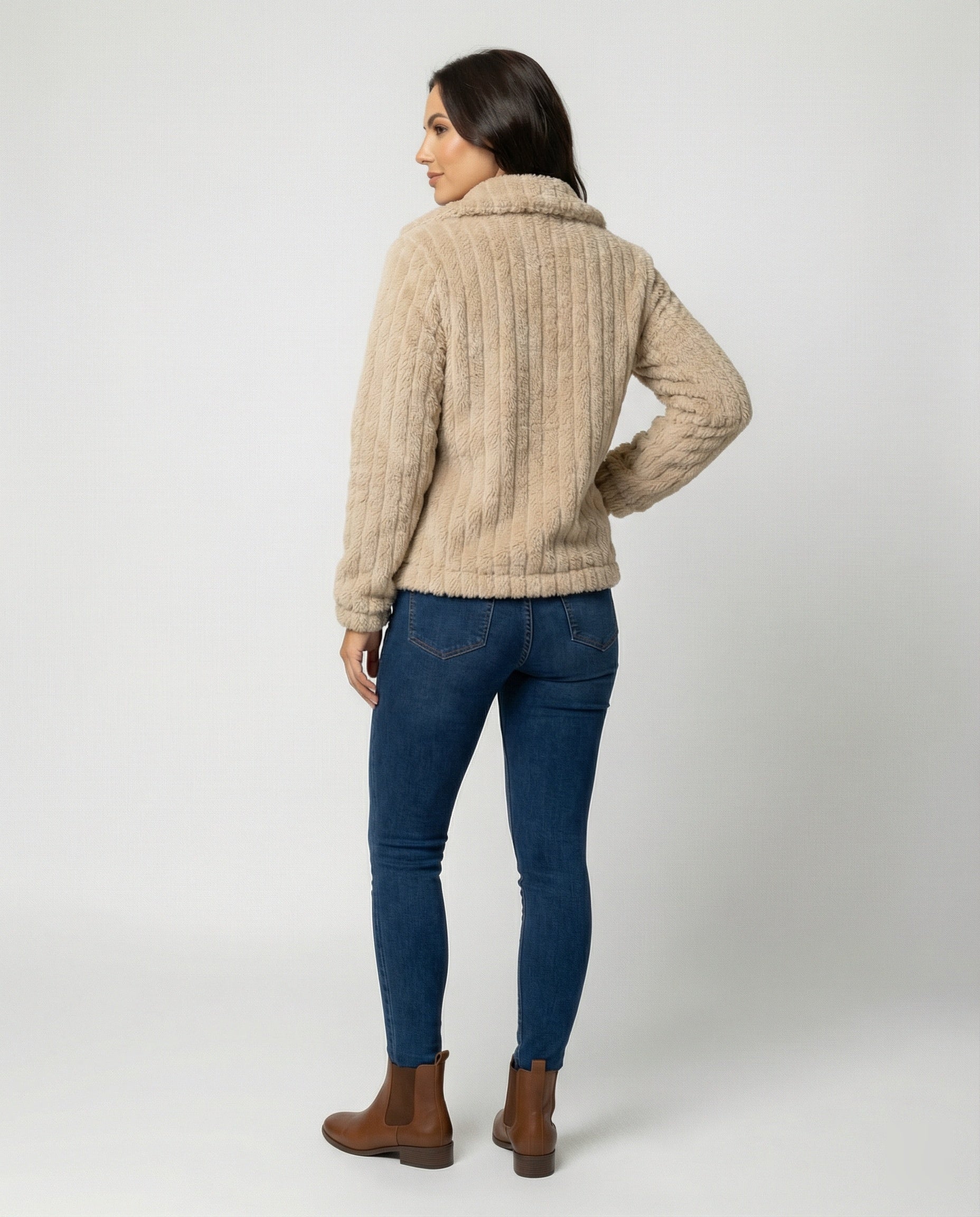 R&B | Stilvolle Teddy Damenjacke mit Kragen