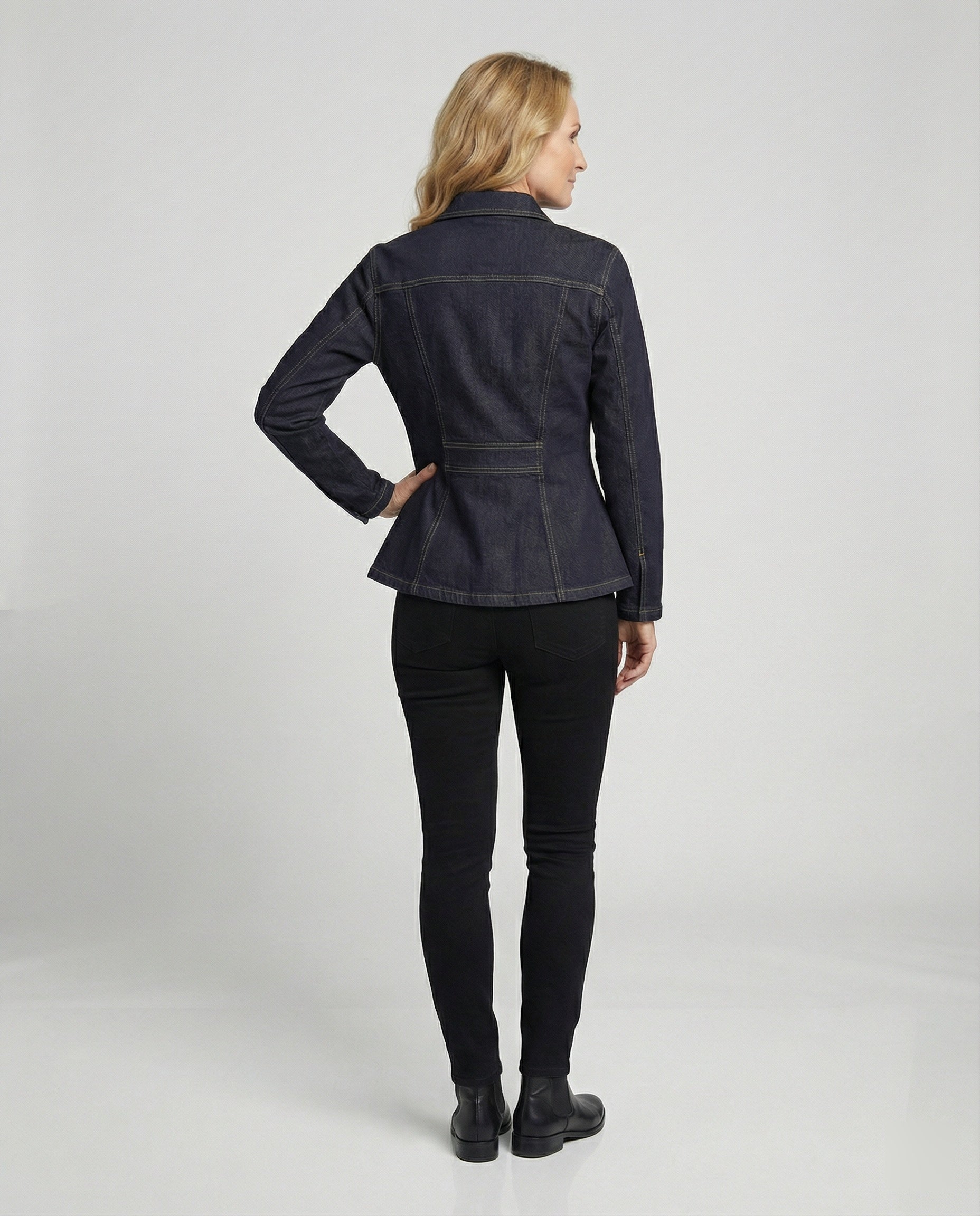 Damen Jeansjacke tailliert klassisch