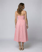 R&B | Einfarbiges Kleid mit U-Ausschnitt und Strapsen