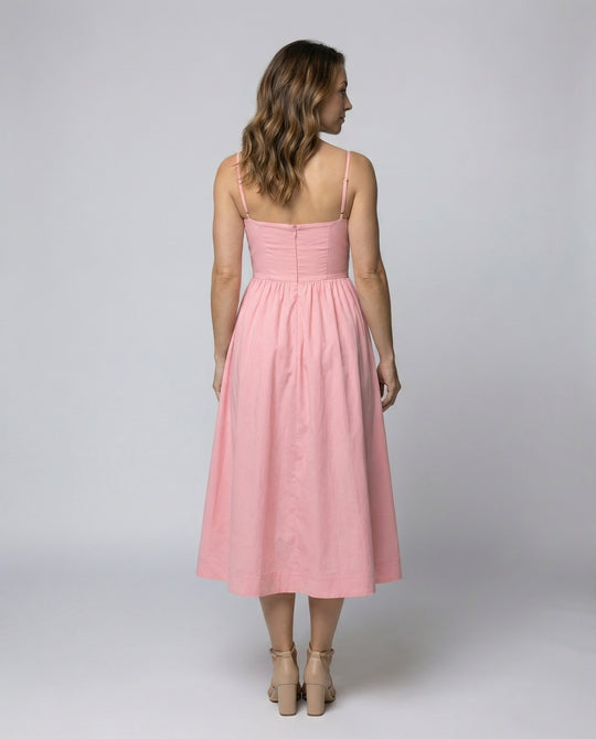 R&B | Einfarbiges Kleid mit U-Ausschnitt und Strapsen