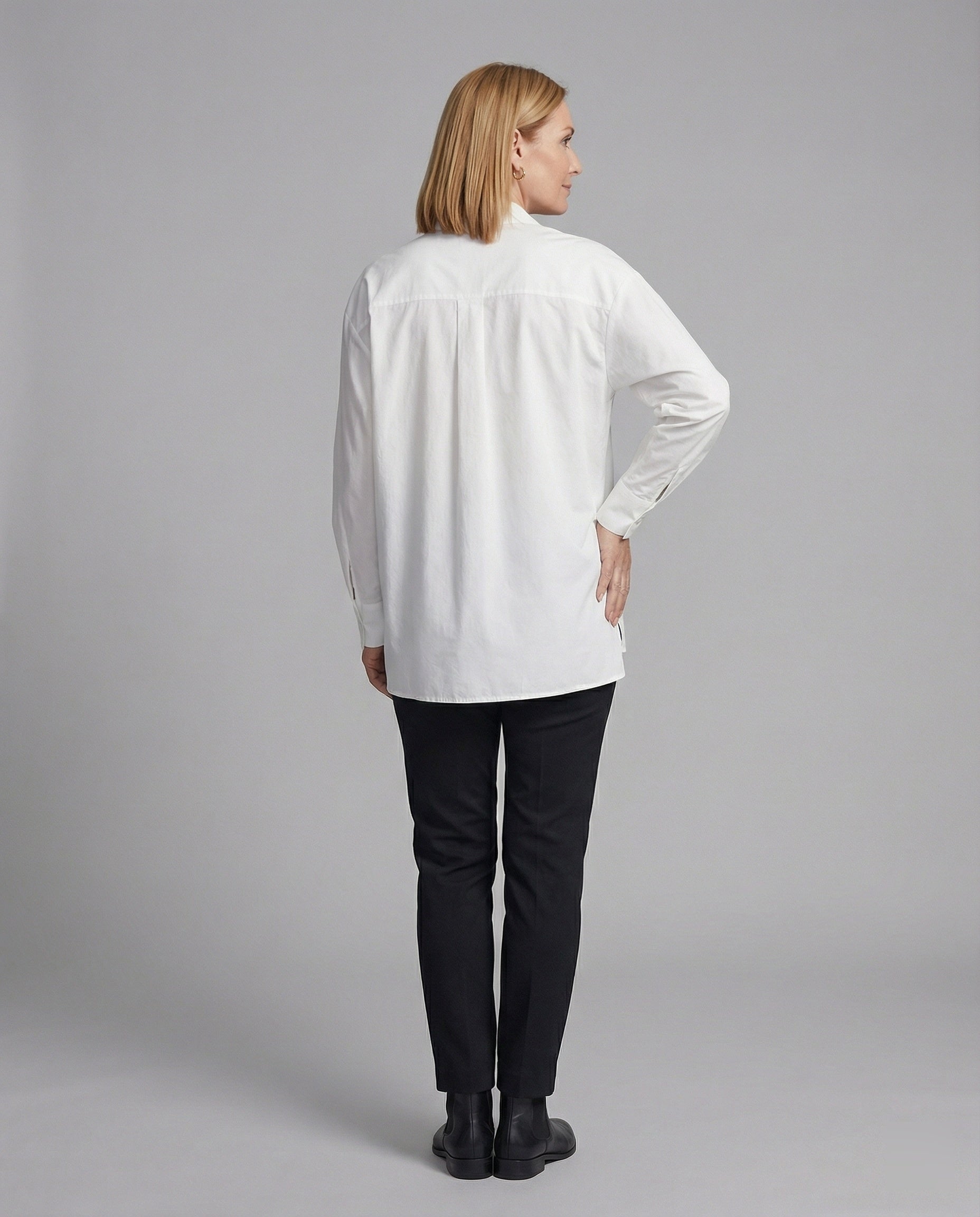 Damen Bluse mit Volantärmeln und V-Ausschnitt