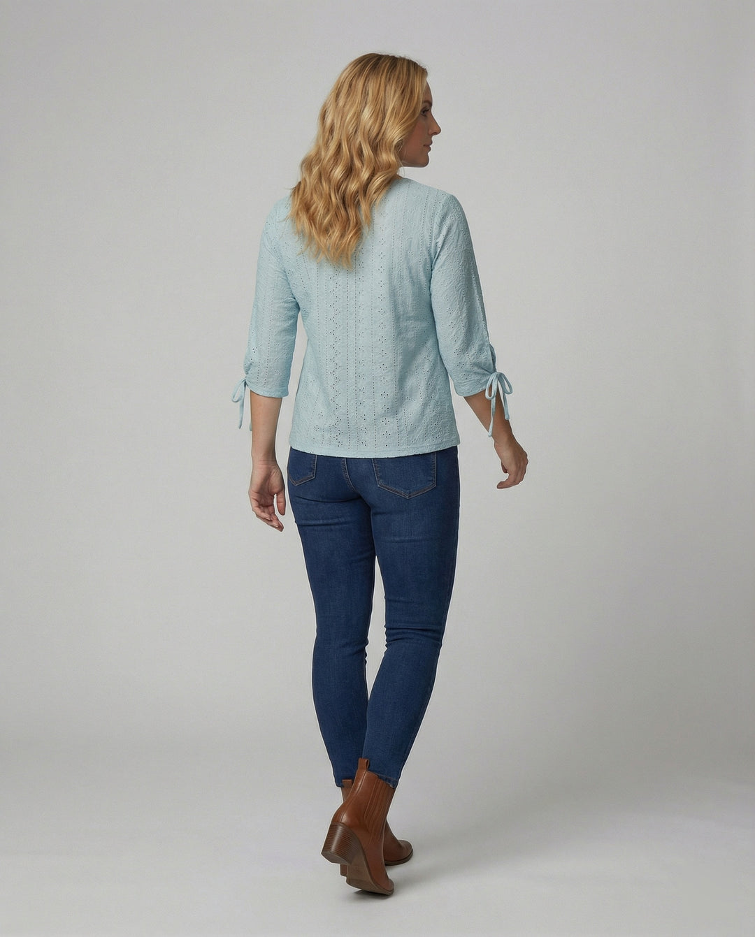 Damen Modisches Blusenshirt mit Spitzendetails und Knopfleiste R&B