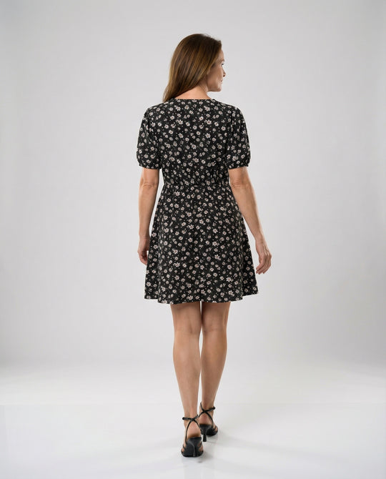 Damen Minikleid tailliert mit Puffärmeln