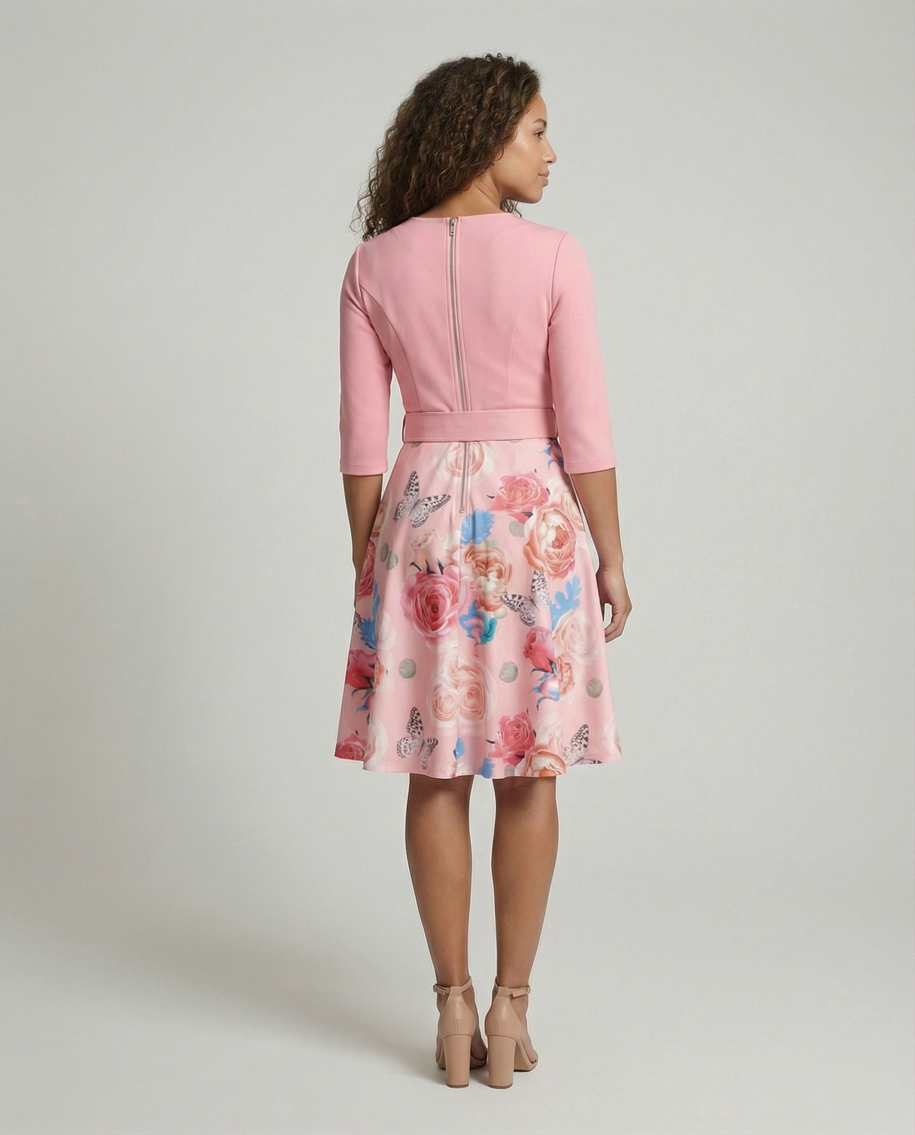 Damen A-Linien Kleid mit tailliertem Gürtel und floralem Muster R&B