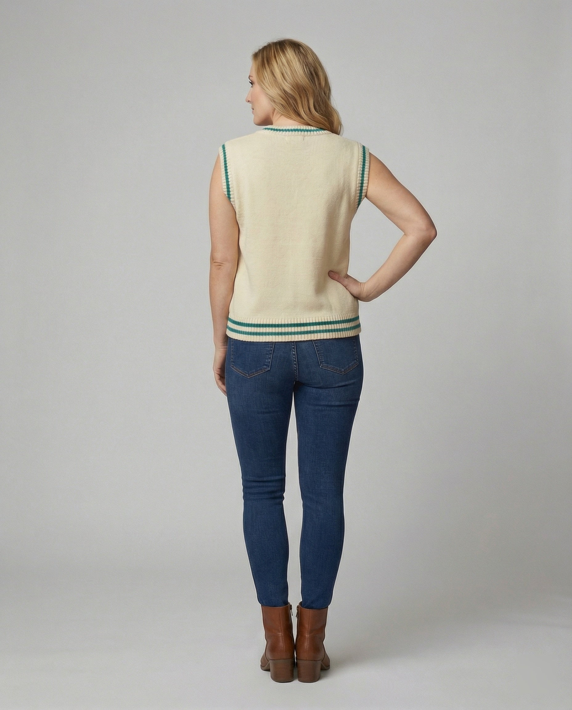 Damen Strickjacke ärmellos mit V-Ausschnitt und Zopfmuster