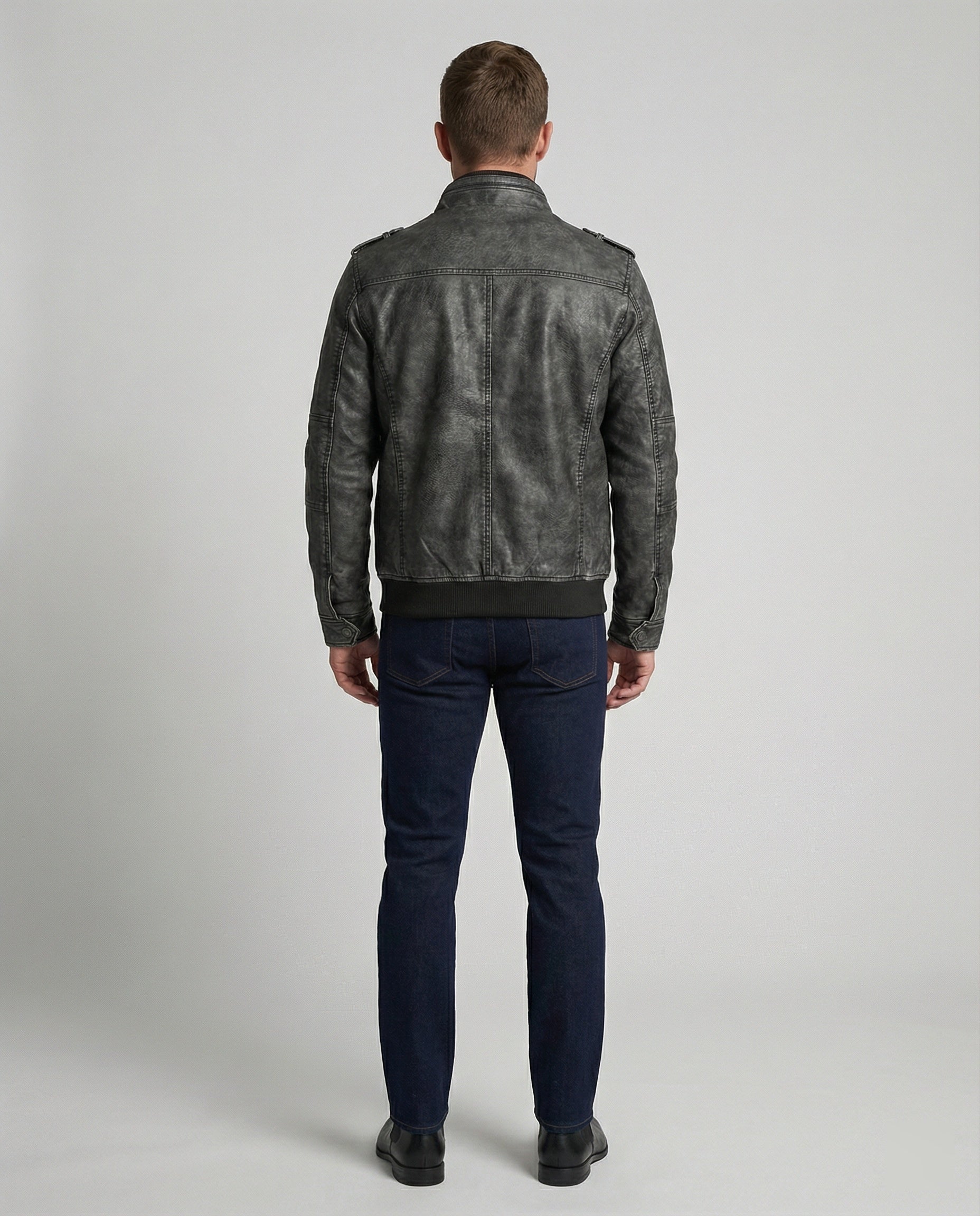 R&B | Schwarz Kurzjacke – Thomas