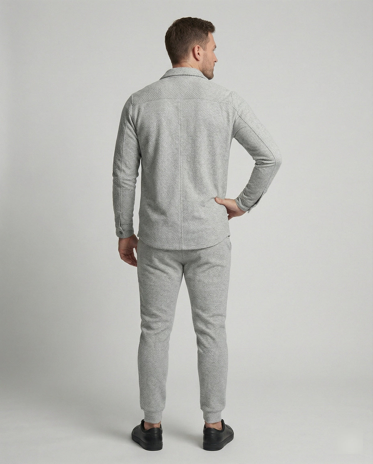 Herren elegantes Freizeitanzug mit modischem Streifenmuster R&B