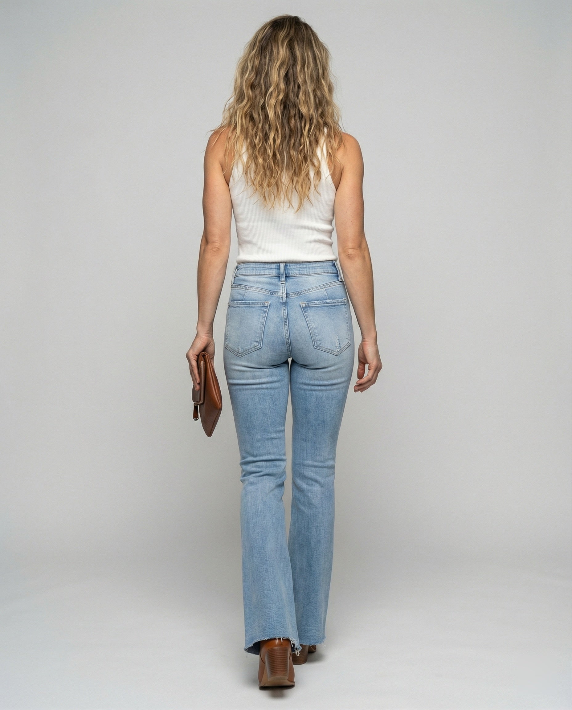 Damen Flared Jeans mit hohem Bund und fransigem Saum R&B