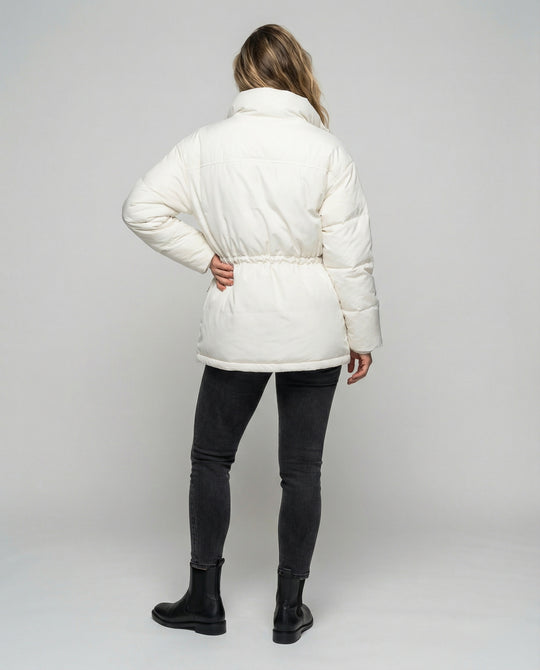 Oversized Daunenjacke Damen mit Taschen und Gürtel