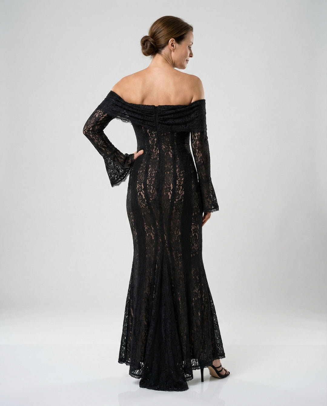 Langarm Abendkleid mit Off-Shoulder Spitze