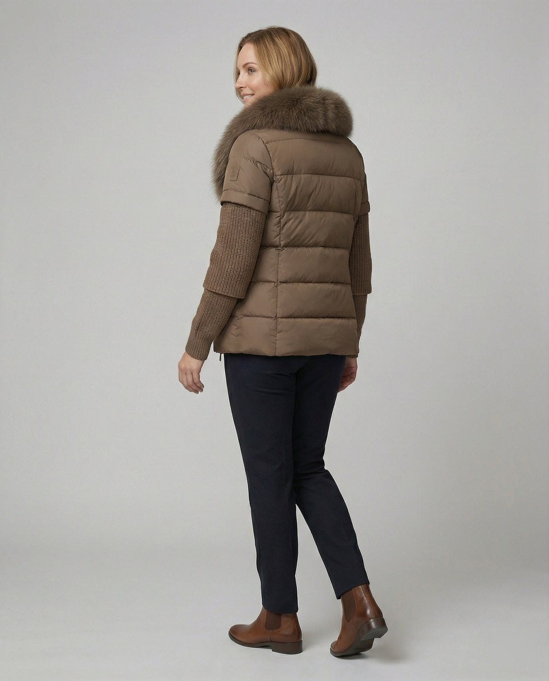 Steppjacke Damen mit luxuriösem Kunstfellkragen