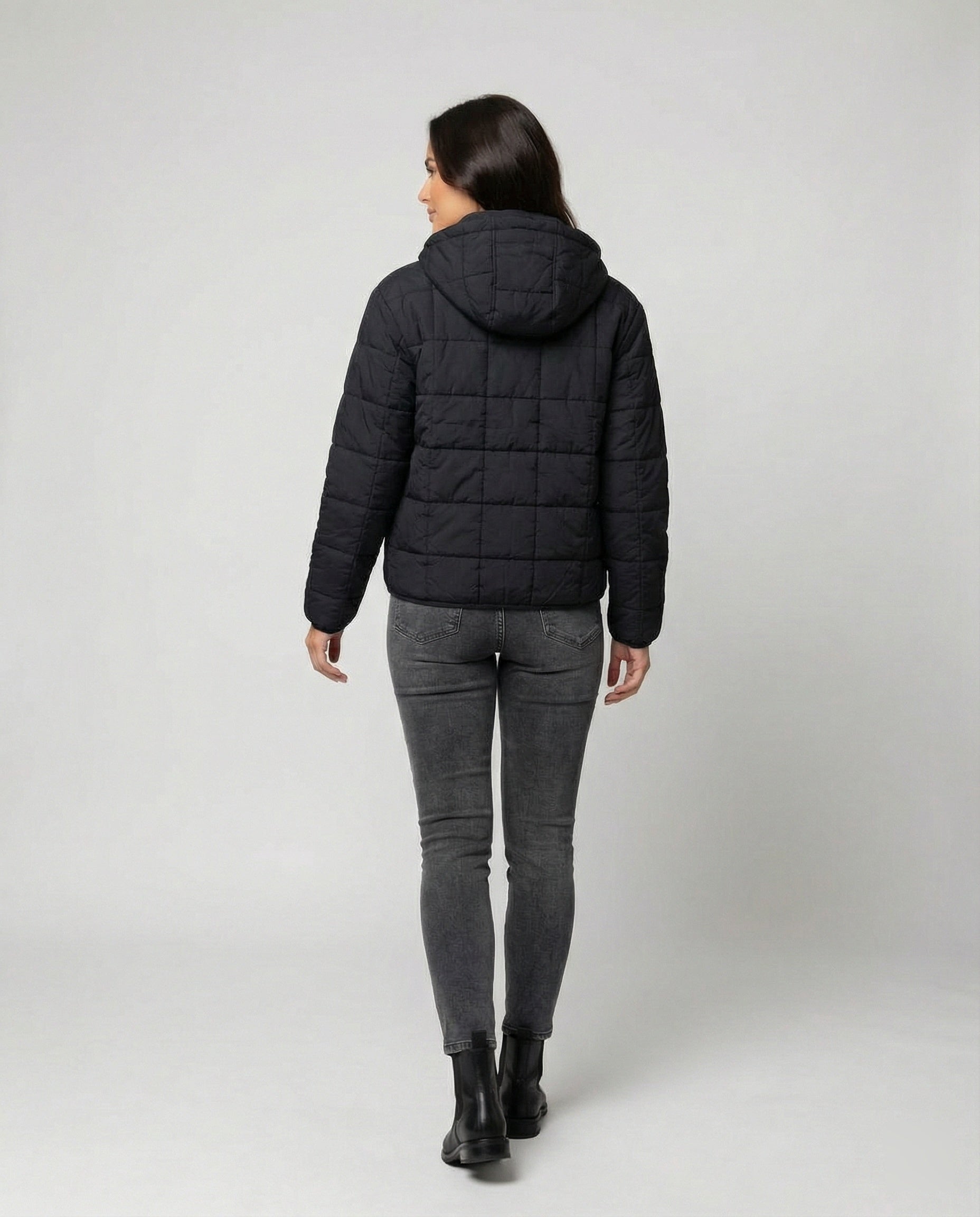 Steppjacke Damen mit hohem Kragen und Fronttasche