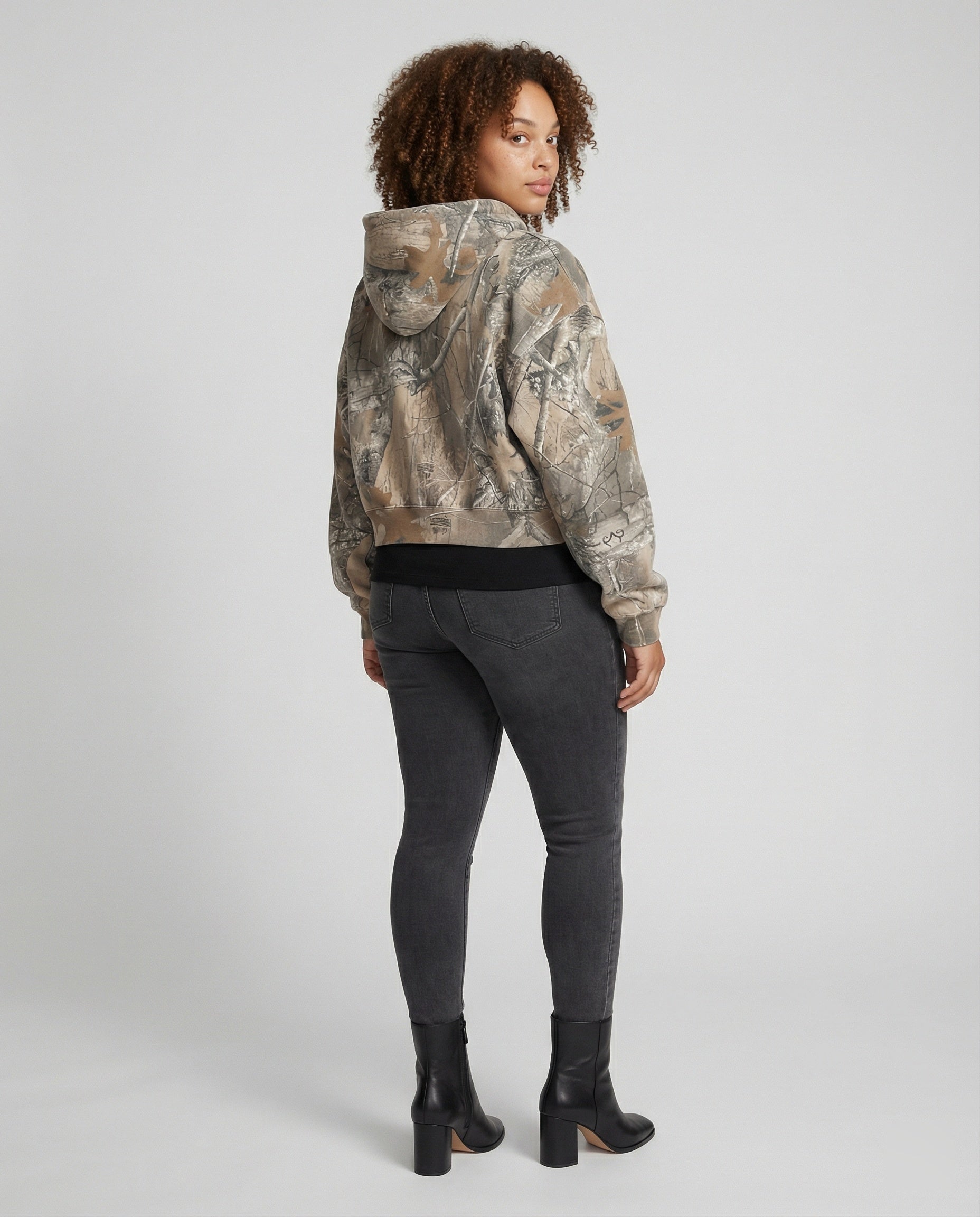 R&B | Retro Unisex Hoodie mit Camouflage-Muster