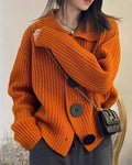 Strickjacke mit großen Knöpfen für Damen