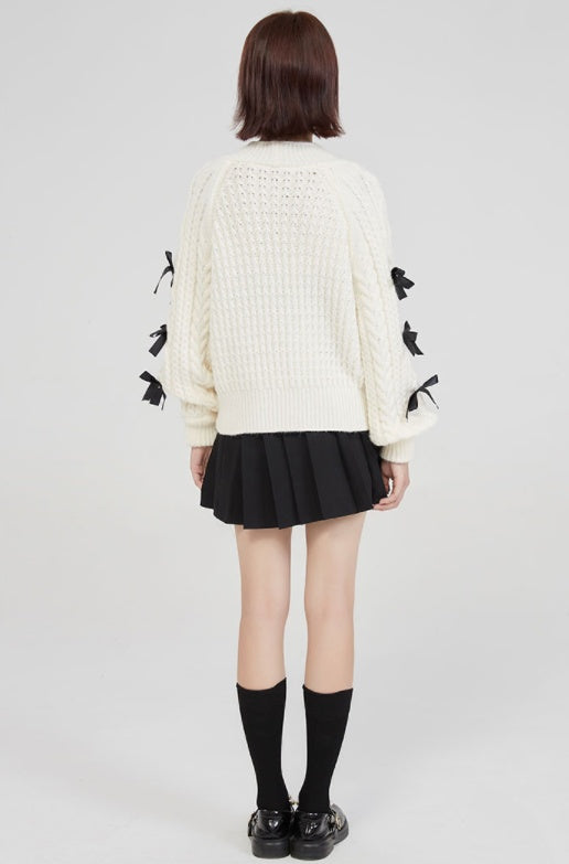 R&B | Strickjacke mit Schleifendetails