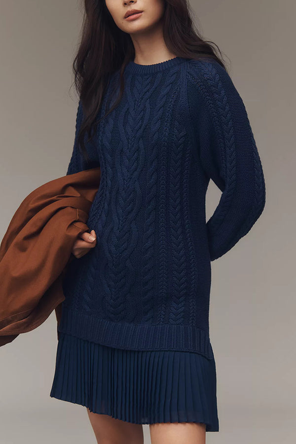 R&B | Kleid mit Falten am Chiffon-Saum