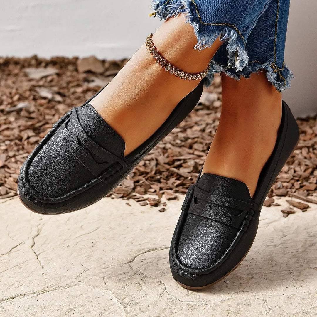R&B | Gommino Flat Crossed Soft Sole Women