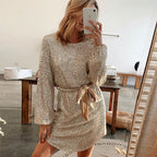 Elegantes Beige Glitzerkleid für besondere Anlässe