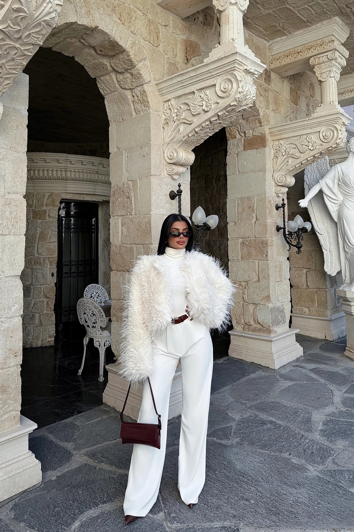 R&B | Eleganter Weißer Kunstpelzmantel für Damen