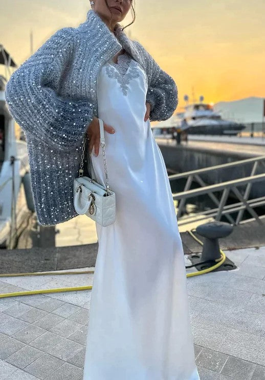 R&B | Klassische und Stilvolle Winter Strickjacke