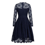 R&B | Knopfron Laced Sleeve Kleid