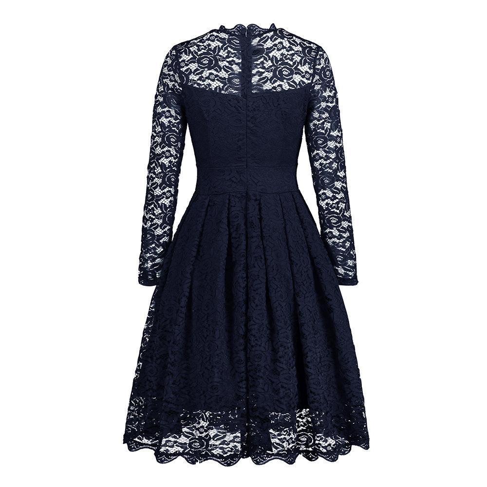 R&B | Knopfron Laced Sleeve Kleid