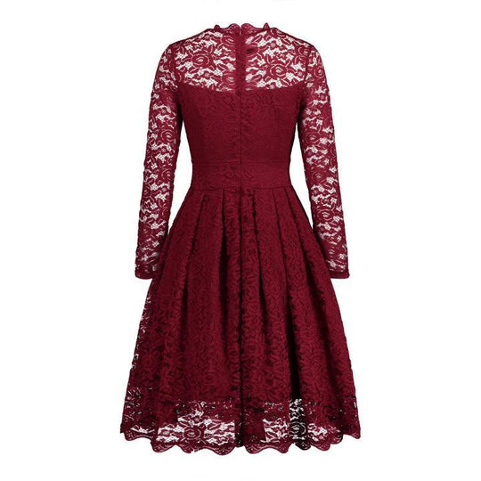 R&B | Knopfron Laced Sleeve Kleid